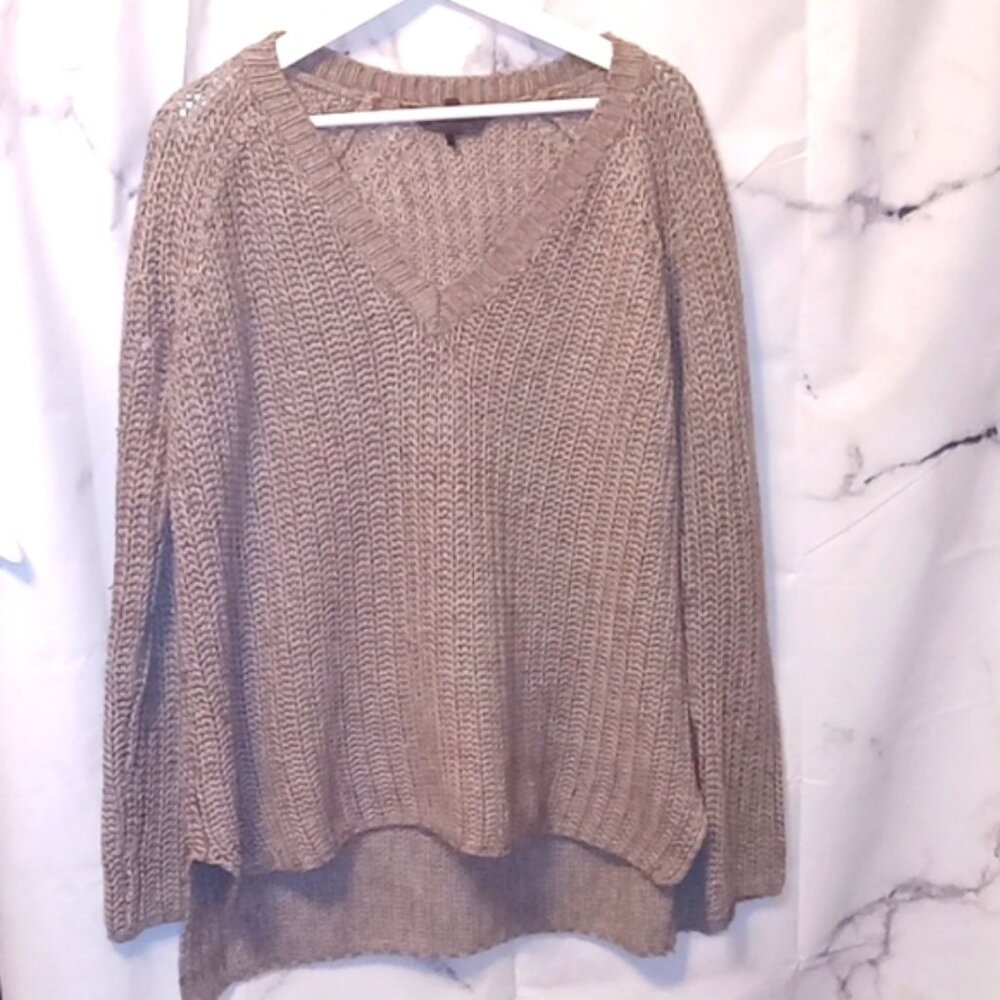 BCBG chunky knit sweater M